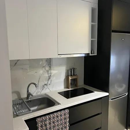 Lux Havens Apartment Durrës